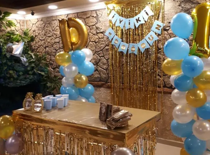 فندق Carsi Hotel&cafe ترابزون