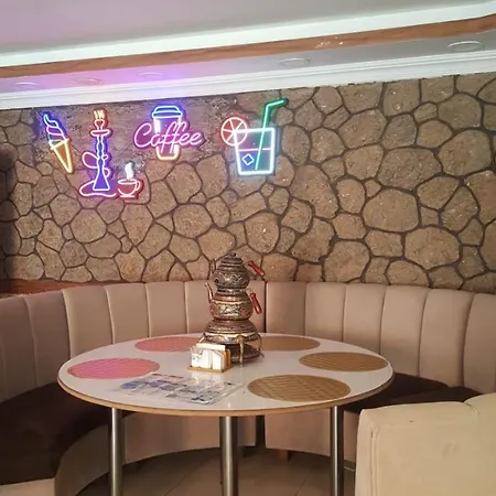 فندق Carsi Hotel&cafe